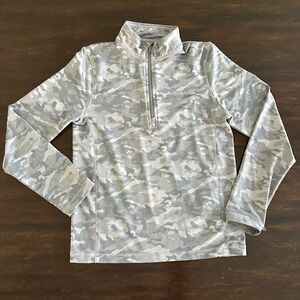 EUC Boys Vineyard Vines Pullover